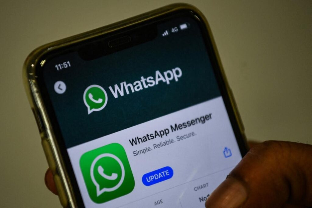 WhatsApp's ticker